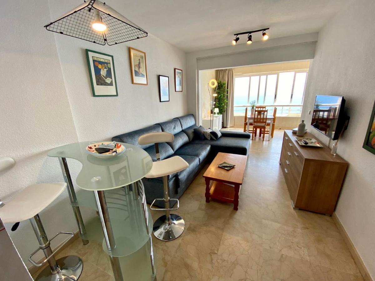 Apartamento Torre Levante, Primera Linea De Playa Benidorm Dış mekan fotoğraf